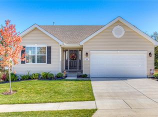 20 Hidden Bluffs Dr, Lake Saint Louis, MO 63367