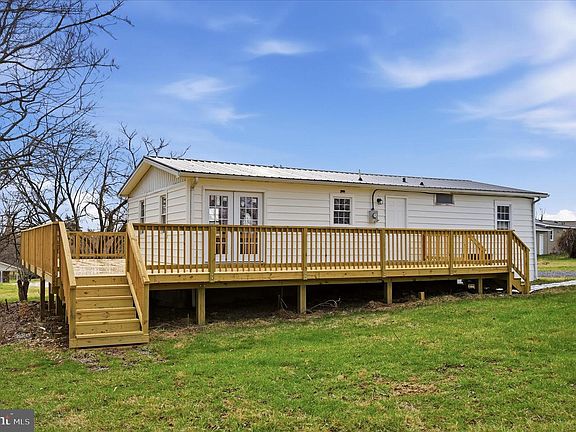 2nd image of 361 Cedar Dr
