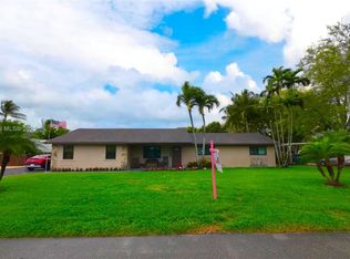 27422 SW 164th Ave, Homestead, FL 33031