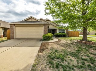 2629 N 20th St, Broken Arrow, OK 74012
