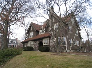 2708 E Hampshire St, Milwaukee, WI 53211