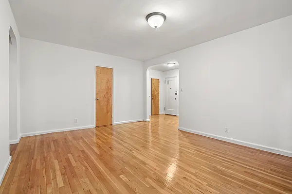 Rented by Stonehenge NYC LLC | media 2