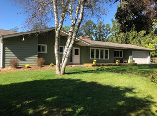 3519 Lusan Dr, Cedarburg, WI 53012