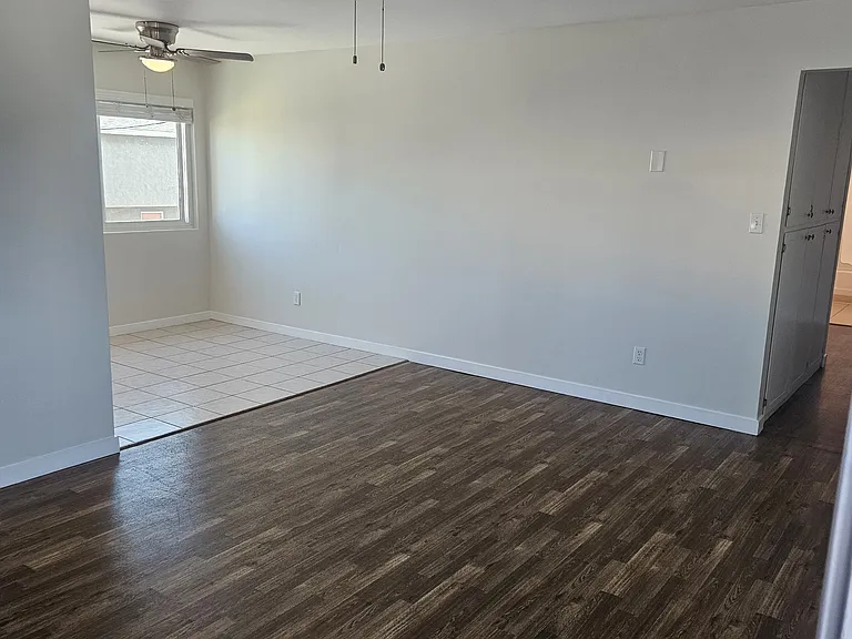 138 Ebony Ave #LOWER A — Photo 3