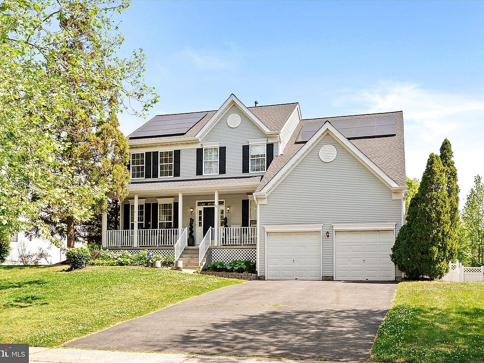 1st image of 57 Bailly Dr