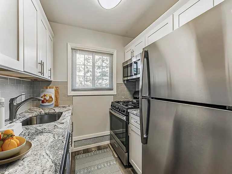 Eagle Rock Apartments at Mineola — Photo 8