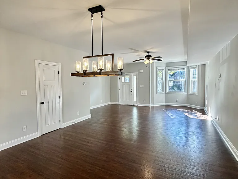 127 Portico St — Photo 7