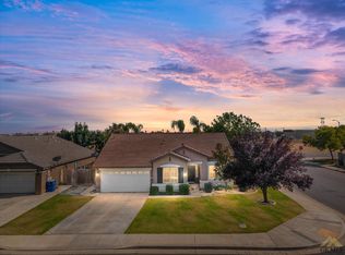13127 Cheyenne Mountain Dr, Bakersfield, CA 93314