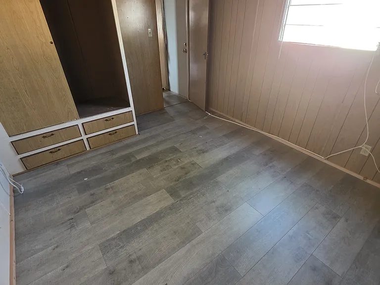 501 S Mistletoe Ave #6 — Photo 5