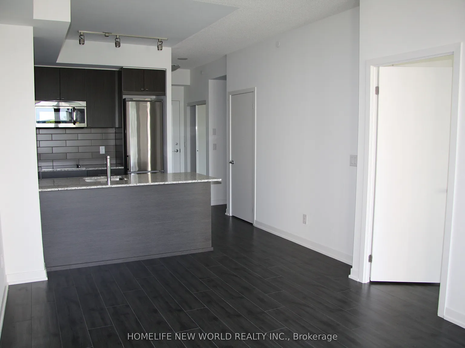 2 bed, $2,480 — Photo 4