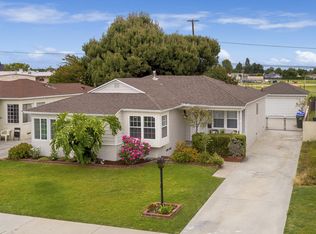 8707 Meadow Rd, Downey, CA 90242