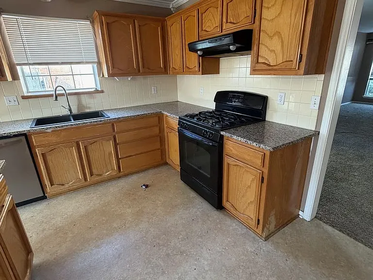 3801 W Hartford St — Photo 14