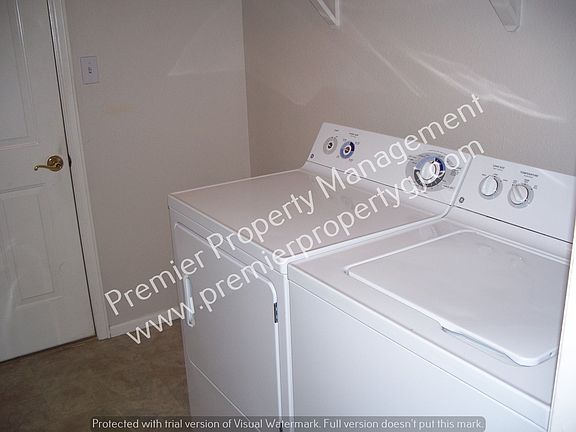 5th image of 2805 Laddie Way