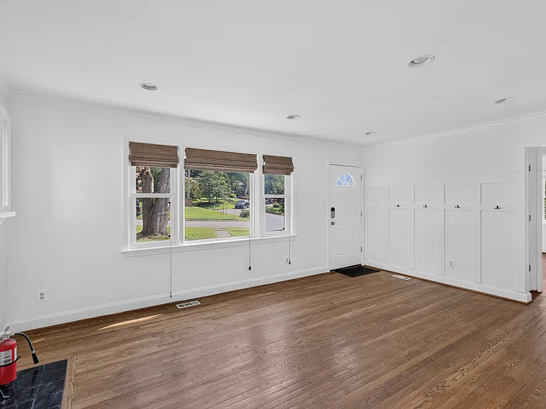 6009 Inwood St — Photo 4