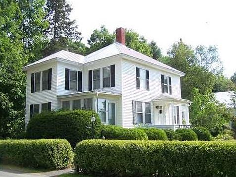 31 Pleasant St, Topsham, ME 04086 | Zillow