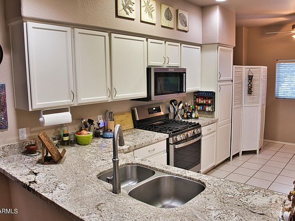 3rd image of 7401 W ARROWHEAD CLUBHOUSE Drive #2022