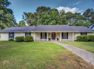 1308 Brook Hollow Dr, Lufkin, TX 75904