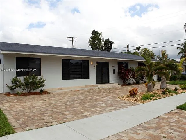 8811 SW 54th Ter — Photo 8