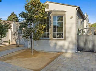 1029 Pomona Ave, Albany, CA 94706