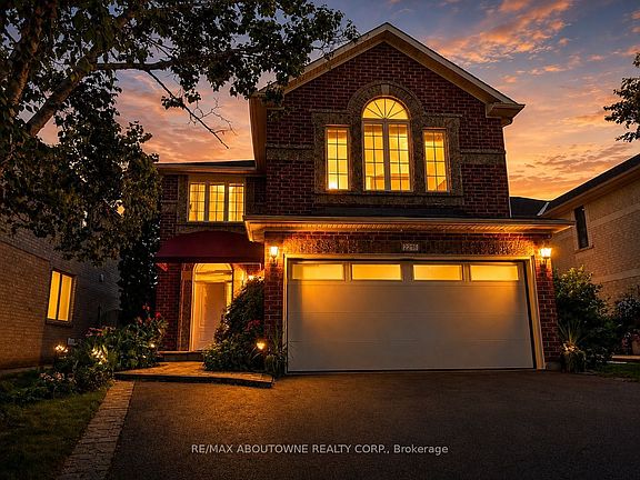 4th image of 2216 Norfolk Dr