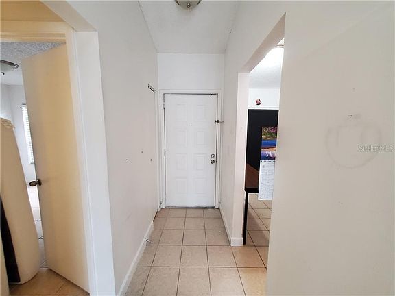 2nd image of 2913 Eastern Willow Ave