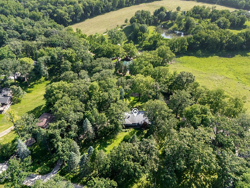 1st image of 310 Woodlawn Rd