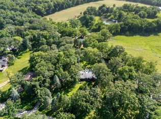 310 Woodlawn Rd, Long Grove, IA 52756