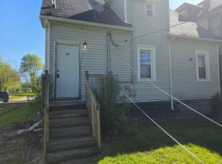 1029 S 3rd St, Elkhart, IN 46516