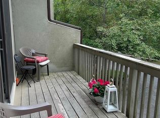 49 Clubhouse Dr UNIT 49, Woodbury, CT 06798