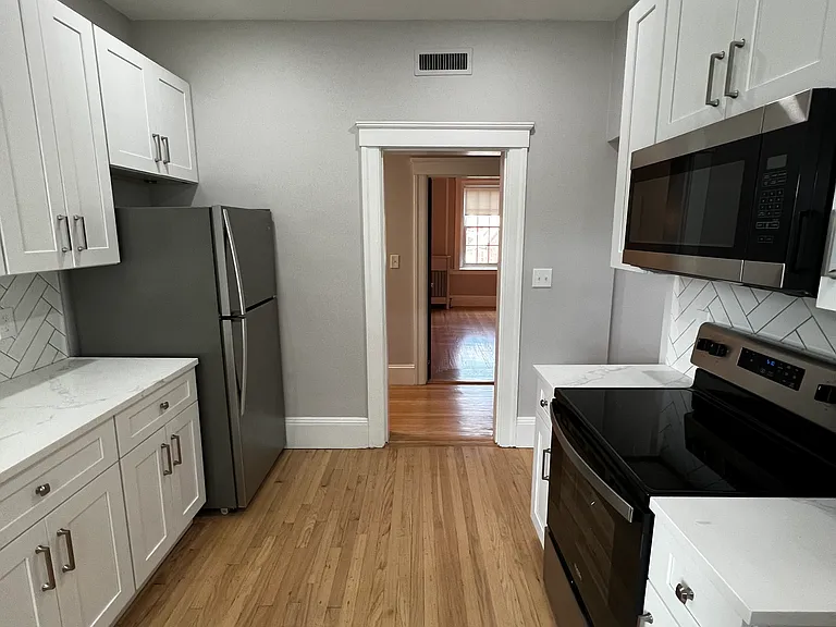 The 53 Elm — Photo 31