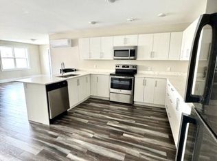 29 Stratford Rd #208, Stratford, PE C1B1T4