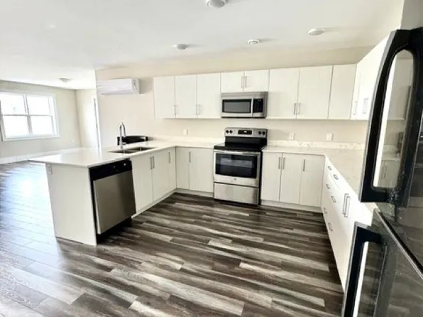 29 Stratford Rd #208, Stratford, PE C1B 1T4