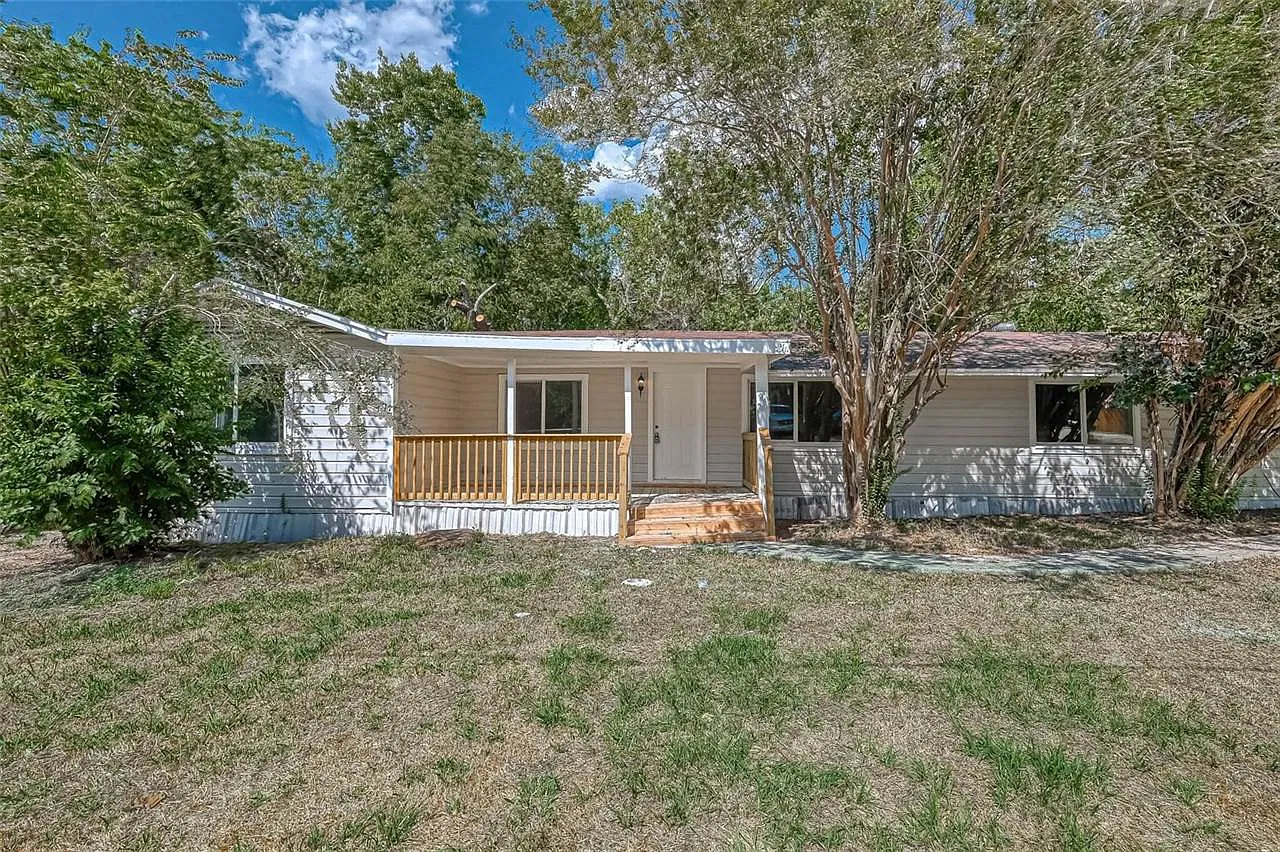 3 bed, 1.5 bath, 1658 sqft, $1,450 — Photo 4