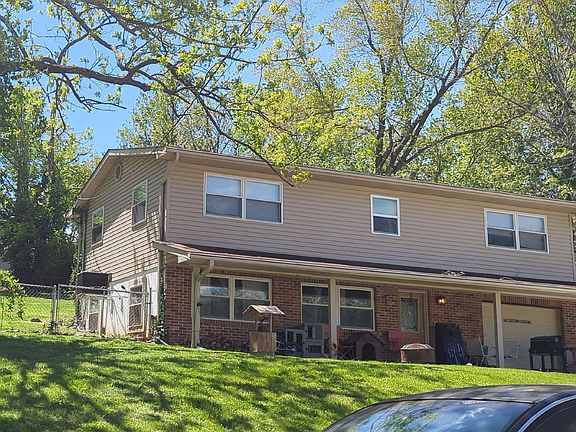 3rd image of 420 Brookside Ln