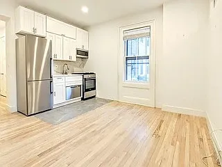 111 S Oxford St #8 — Photo 3