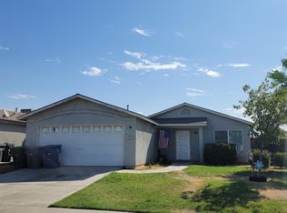 1907 Madison Dr, Madera, CA