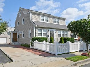 262 Ivy St, West Hempstead, NY 11552