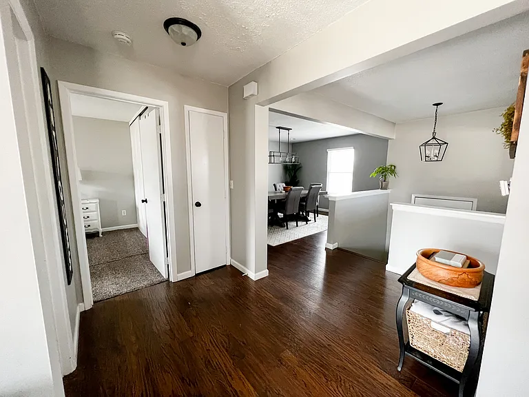 323 SE Melody Ln — Photo 20