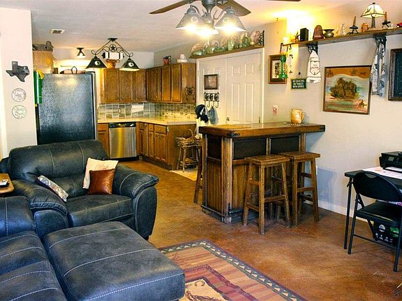 2nd image of 1080 County Road 4208