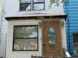 11824 153rd St, Jamaica, NY 11434