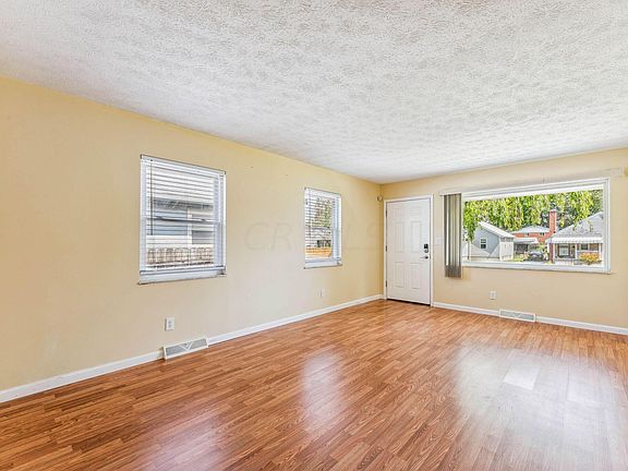 4th image of 247 S Weyant Ave