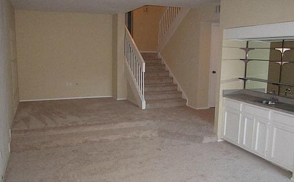 4th image of 5774 Mira Grande Dr #El