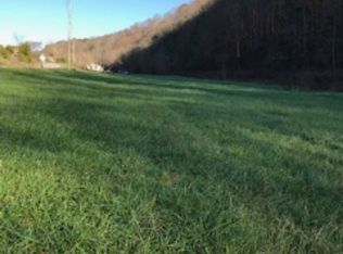 Stoney Gap Rd, Sneedville, TN 37869
