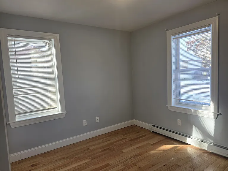 182 Sea St #4 — Photo 24