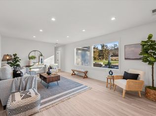 198 Middle Rincon Rd, Santa Rosa, CA 95409