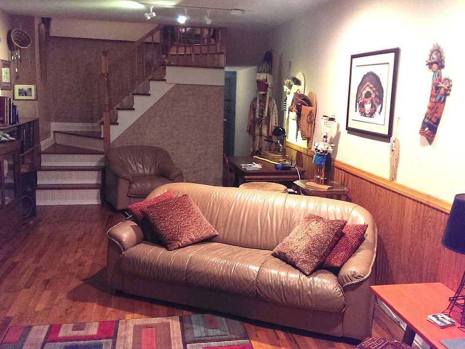 1st image of 315 3rd St APT 1A