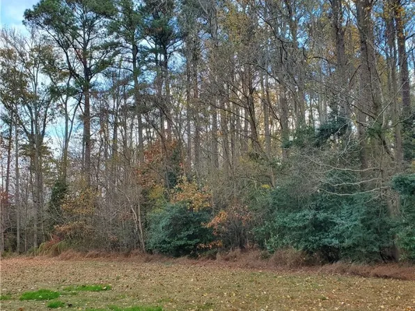 0 Navajo Rd #11 & 12, Kilmarnock, VA 22482