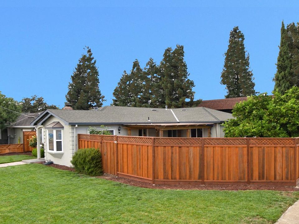 1st image of 2501 Los Coches Ave