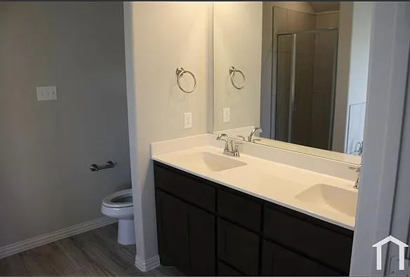 772 Crestridge Dr — Photo 7