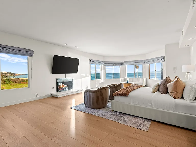 6410 Sea Cove Dr — Photo 28